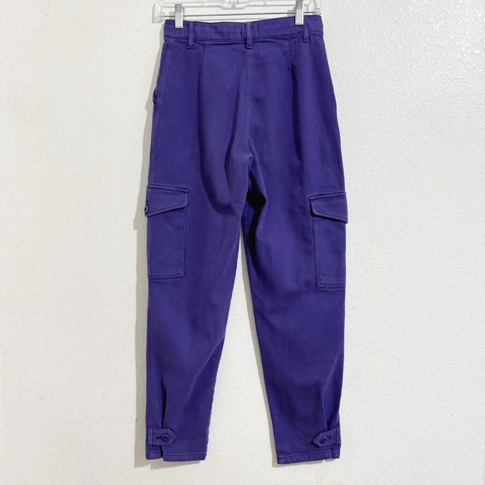 Aritzia Wilfred Free Modern High-Waisted Twill Cargo‎ Pants in Purple